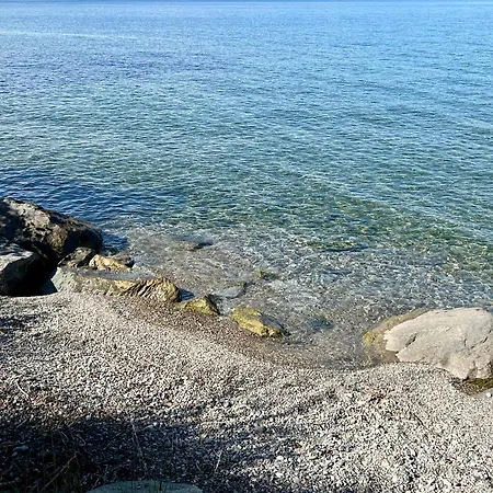 Grande Maison Familiale Au Bord Du Léman Villa