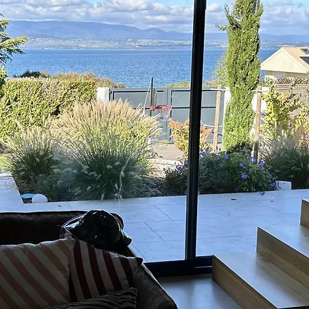 Grande Maison Familiale Au Bord Du Léman *